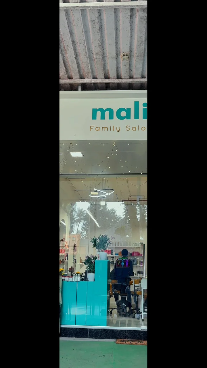 Premium salon and hair treatment creative for Malibu Salon