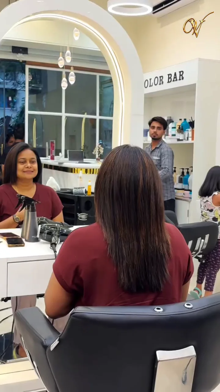 Comprehensive salon experience and aesthetics reel for V-Vogue Salon